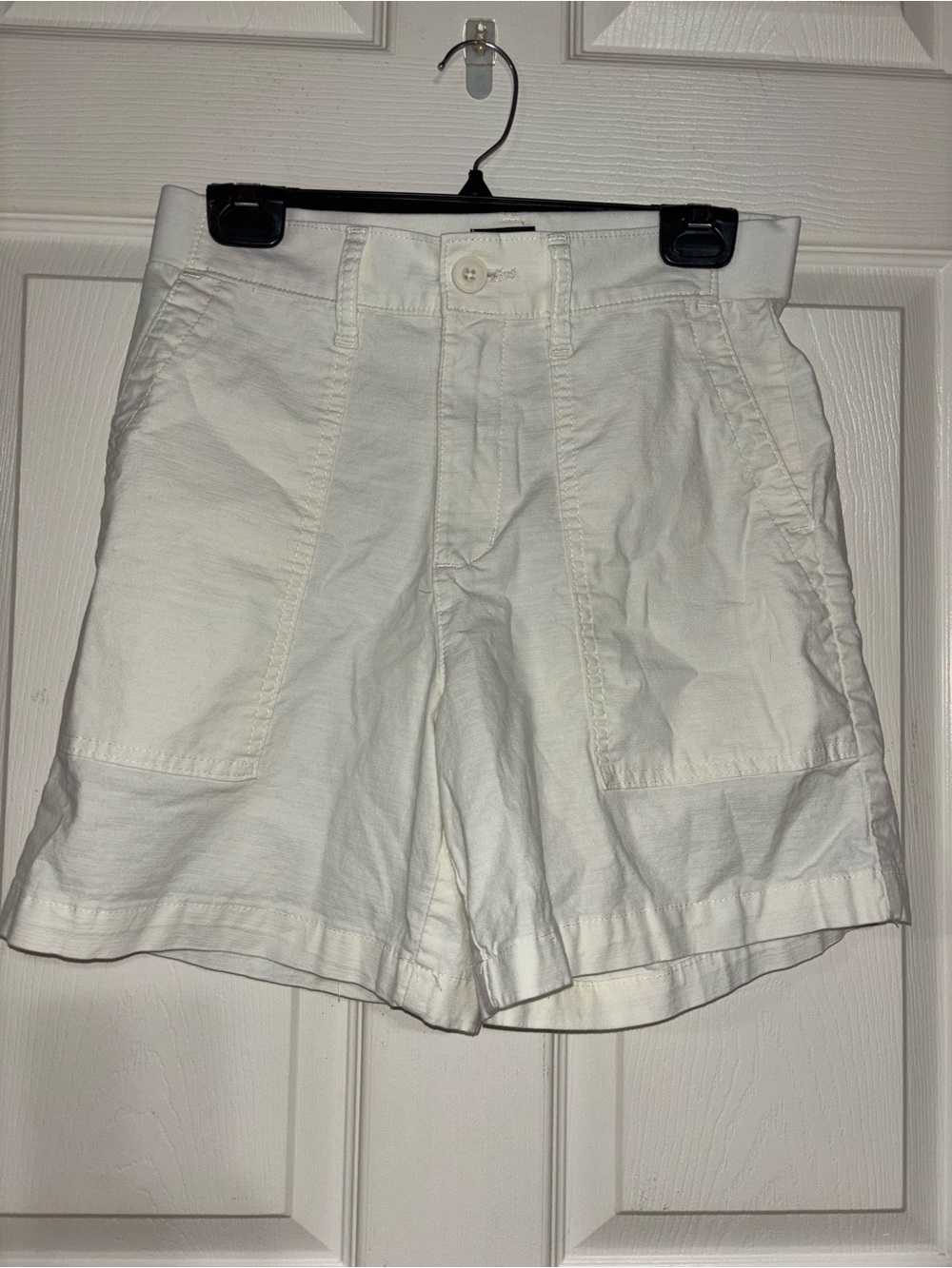 Lee White Women's Casual Bermuda Shorts